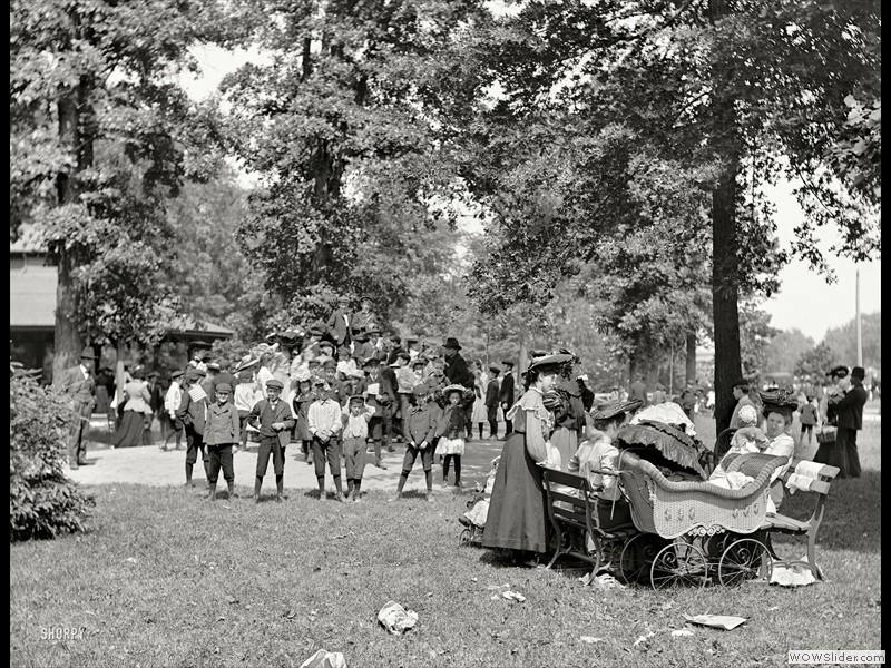 1905 Children's play ground